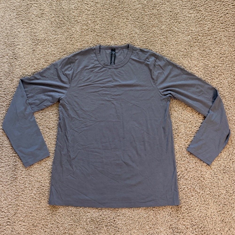 Lululemon 5 Year Basic Long Sleeve Shirt Gray Mens size Large Pima Cotton Blend